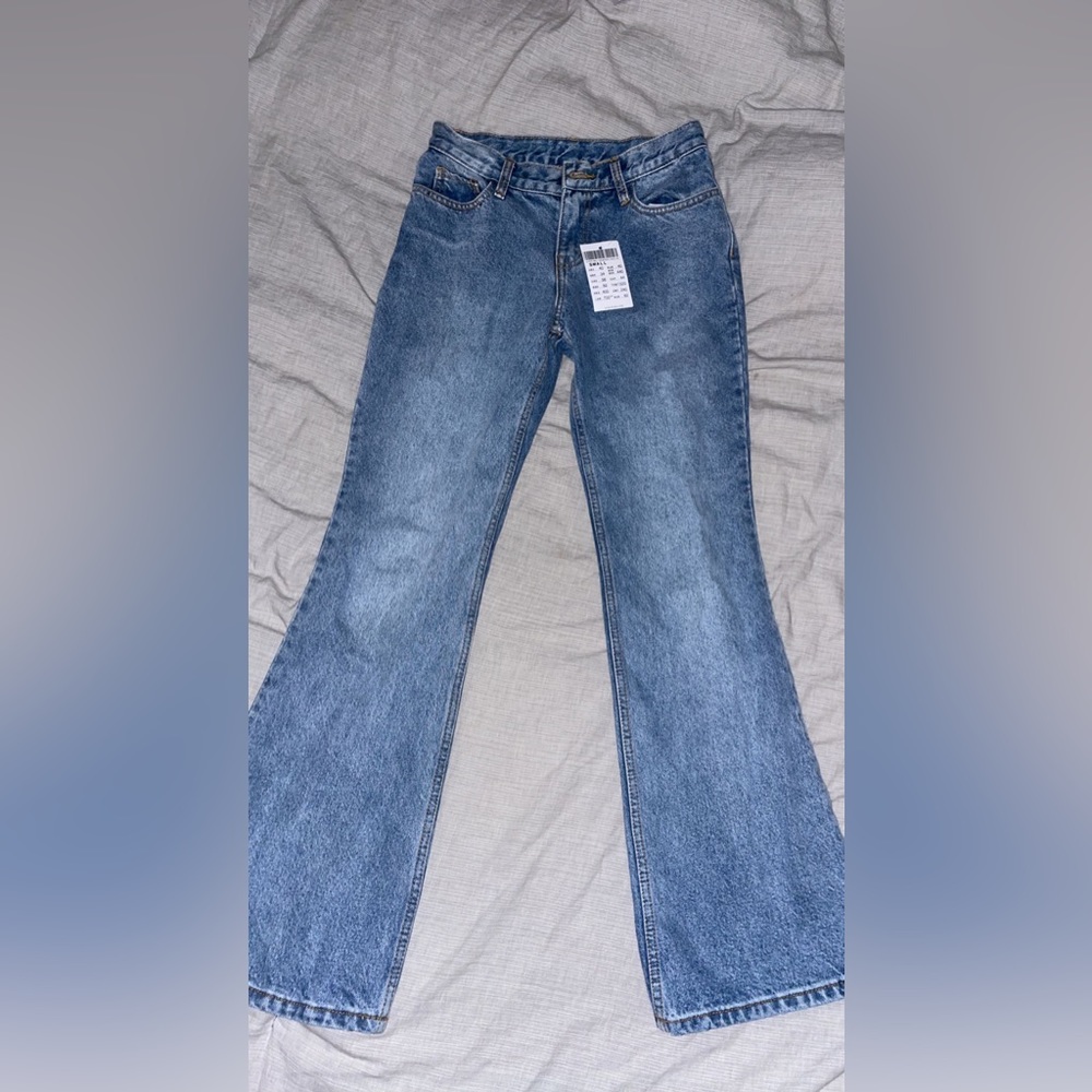 brandy melville quinn jeans! tags still on